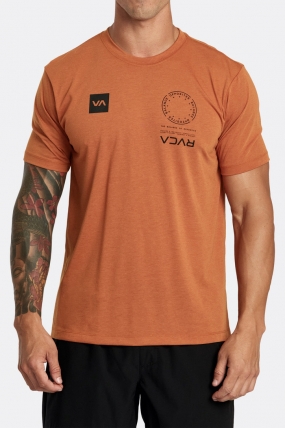 Rvca VA Mark Vyriški Marškinėliai|Surfwax Surf stiliaus aprangos parduotuvė nuo 2010| Laisvalaikio Apranga