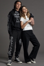 Rvca Mister Cartoon Tracksuit Pant| Vyriškos Kelnės| Surfwax Surf stiliaus aprangos parduotuvė nuo 2010