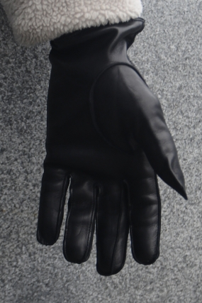 Caridei Guanto Uomo Nappa Gloves | Odinės Pirštinės | Surfwax Surf stiliaus aprangos parduotuvė nuo 2010