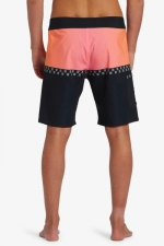 Billabong Fifty50 Airlite Šortai Vyrams| Surfwax Surf stiliaus aprangos parduotuvė nuo 2010| Laisvalaikio Apranga