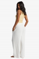 Billabong Follow Me Trousers| Moteriškos kelnės| Surfwax Surf stiliaus aprangos parduotuvė nuo 2010| Laisvalaikio Apranga