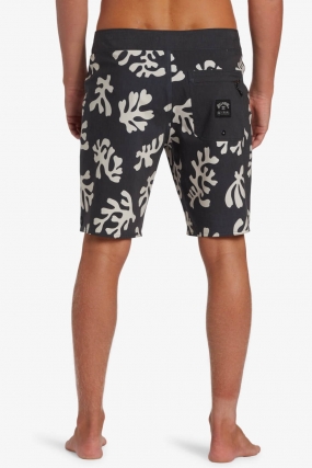 Billabong Horizon Pro 19" Šortai Vyrams| Surfwax Surf stiliaus aprangos parduotuvė nuo 2010| Laisvalaikio Apranga
