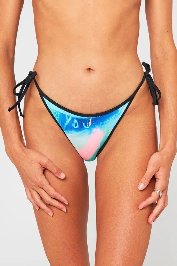 Ripcurl X Babapt Revo Bikini bottom | Maudymosi kelnaitės| Surfwax Surf stiliaus aprangos parduotuvė nuo 2010
