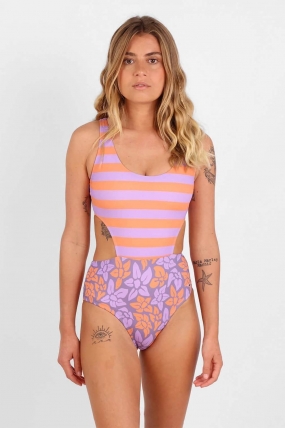 Oxbow RIA Maudymosi Kostiumėlis|Paplūdimio Bikini | Surfwax Surf stiliaus aprangos parduotuvė nuo 2010