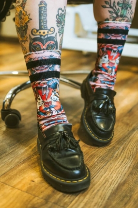 American Socks | Feline Hearts Drėgmę Sugeriančios Kojinės| Surfwax Surf stiliaus aprangos parduotuvė nuo 2010