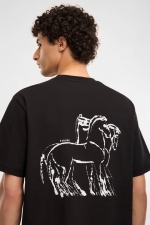 Elvine Alaric Print T-Shirt |Unisex Marškinėliai|  Surfwax Surf Stiliaus Aprangos Parduotuvė Nuo 2010| Laisvalaikio Apranga