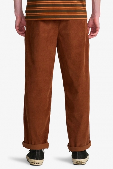 Billabong Larry Cord Baggy Pants|  Vyriškos Kelnės| Surfwax Surf stiliaus aprangos parduotuvė nuo 2010| Laisvalaikio Apranga
