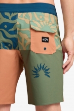 Billabong Reflection Pro 18" Šortai Vyrams| Surfwax Surf stiliaus aprangos parduotuvė nuo 2010| Plaukimo Šortai| Boardshorts