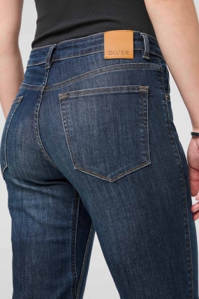 Duer Performance Denim Girlfriend Moteriškos Džinsinės Kelnės|  Surfwax Surf Stiliaus Aprangos Parduotuvė Nuo 2010 