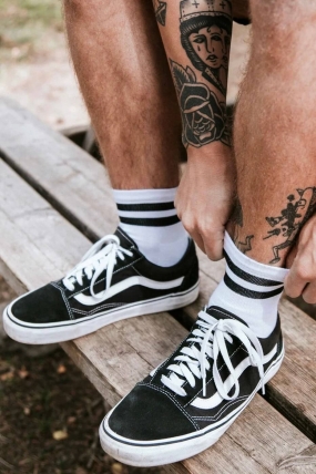 American Socks Old School Kojinės| Surfwax Surf stiliaus aprangos parduotuvė nuo 2010| Kvėpuojančios Sportinės Kojinės