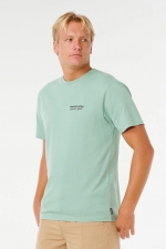 RipCurl Vaporcool Search Peak Vyriški Marškinėliai |Surfwax Surf stiliaus aprangos parduotuvė nuo 2010
