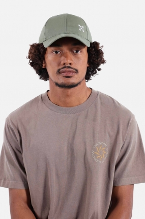 Oxbow ESCOZ Kepurėlė Nuo Saulės | Surfwax Surf stiliaus aprangos parduotuvė nuo 2010 | Paplūdimio Kepurė Su Snapeliu
