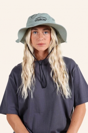 Oxbow EBUSH Kepurėlė Nuo Saulės | Surf Kepurė su UV Apsauga| Surfwax Surf stiliaus aprangos parduotuvė nuo 2010 