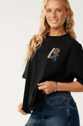 RipCurl Surf The World Boxy Tee | Women's Boxy Fit T Shirt | Heavyweight Cotton T Shirt | Casual Summer Tee | Surfwax