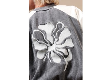 Oxbow WARPEDFLO Moteriškas Bliuzonas | Pewter | Detalė