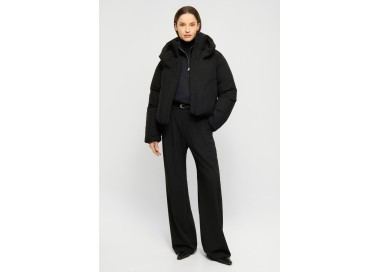 Elvine Annabelle Moteriška Striukė | Black
