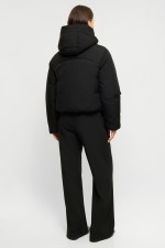 Elvine Annabelle Moteriška Striukė | Black