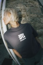 Oxbow Retroflo Crop Top | Color Caviar | Surfwax