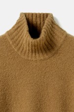 Elvine Neija Women's Sweater | Bronze | Surfwax