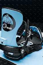 Bent Metal Axtion Snowboard Binding | Black/Blue | Surfwax